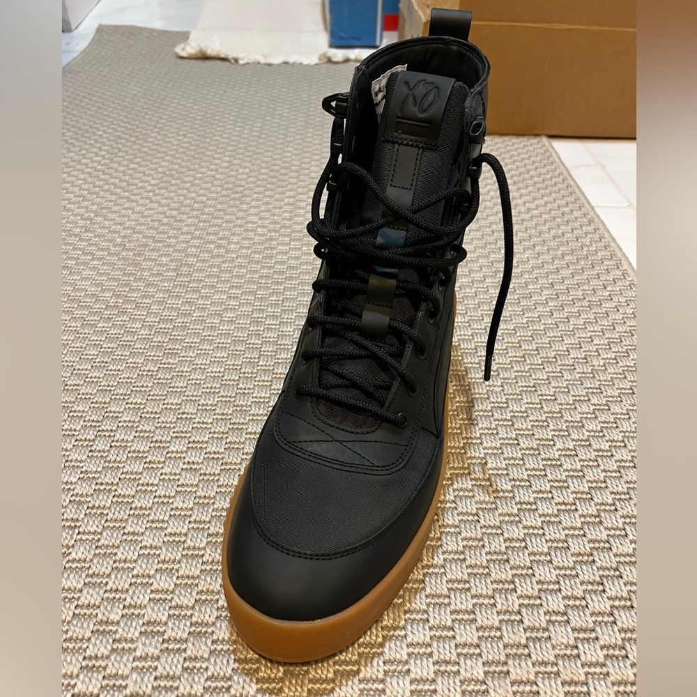 PUMA XO / THE WEEKEND  Parellel Tactical